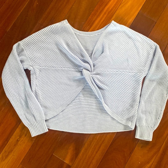 Hollister medium sweater - Picture 1 of 5